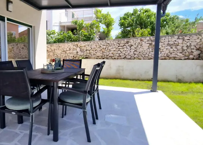 Kuca Za Odmor Doris Villa Ražanac