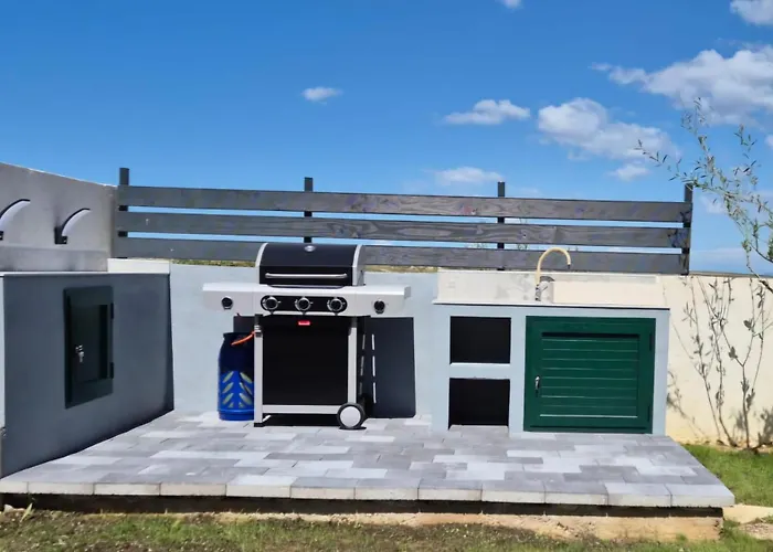 Villa Kuca Za Odmor Doris Ražanac